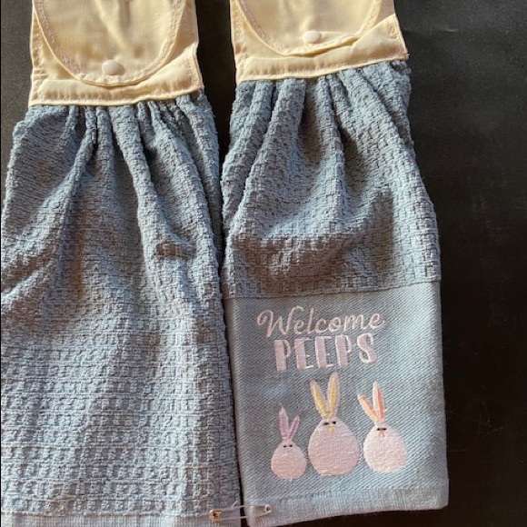 Welcome Peeps Bunny Rabbit Hanging Towels, Set of 2 Easter, Spring, Kitchen - Picture 1 of 1